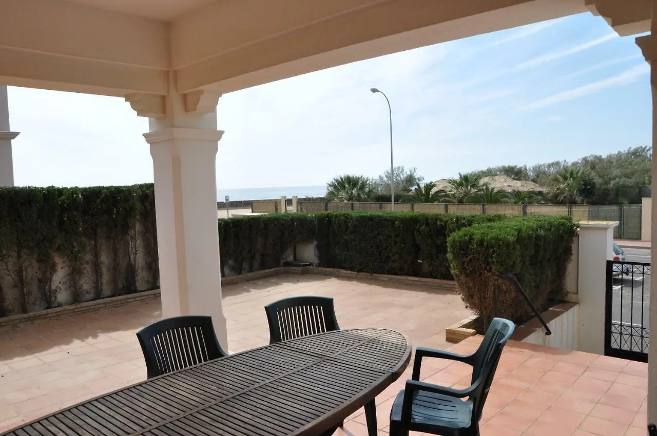 Villa Canela With Heated Pool, Piscina Climatizada Isla Canela